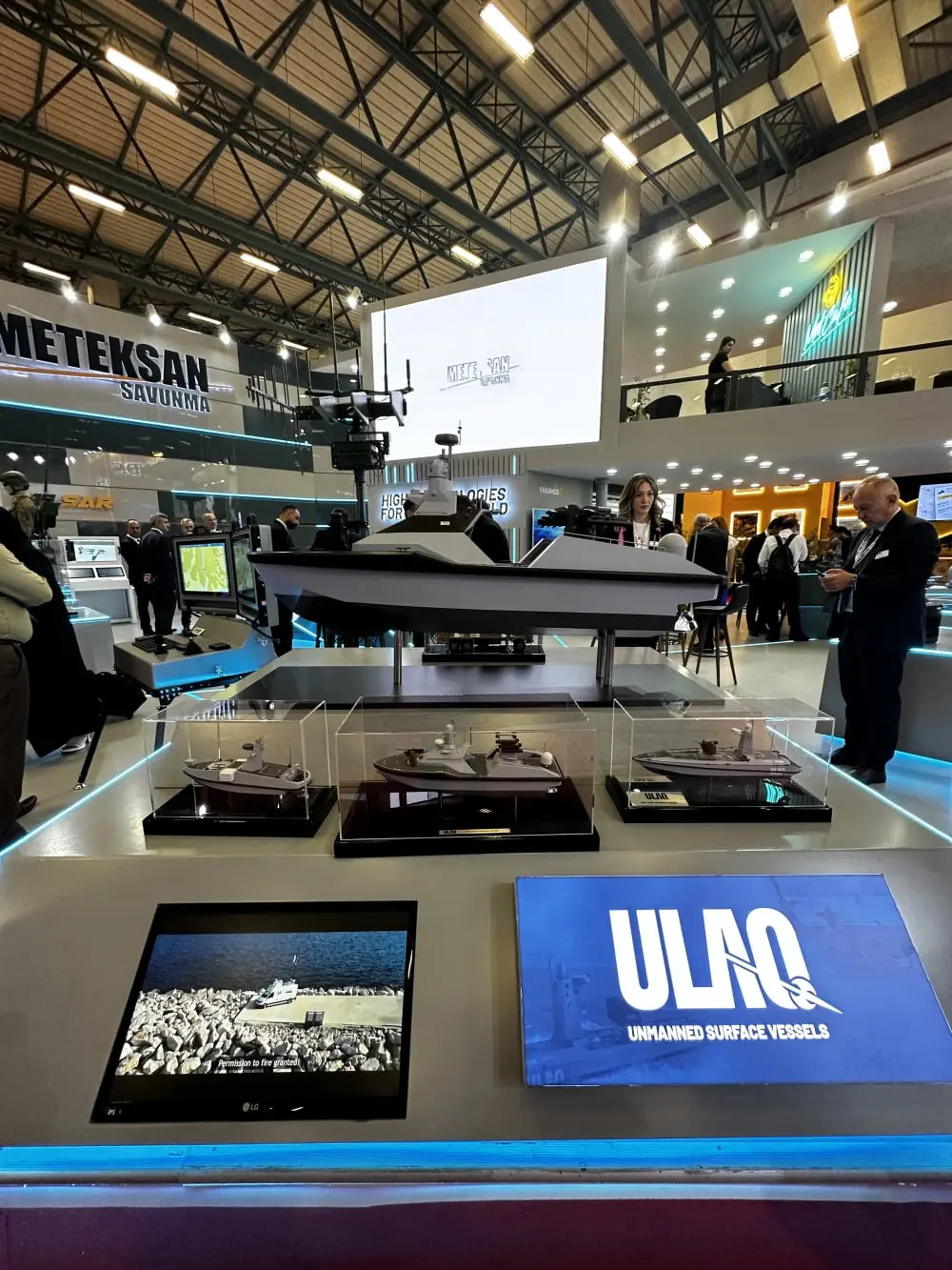 Savunma sanayi maketi, ankara maket yapan firmalar, ankara maket, askeri maket, mimari maket, site maketi, tarihi cami maketi, tarihi bina maketi, 3d maket